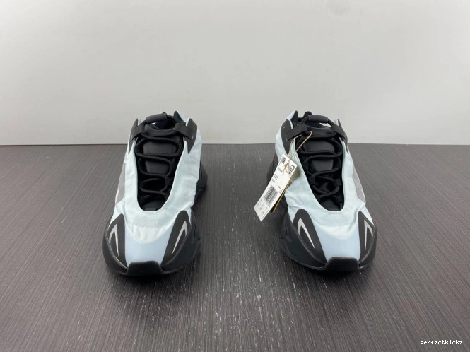Boost GZ0711 Tint 700 Blue MNVN Adidas Yeezy 0804